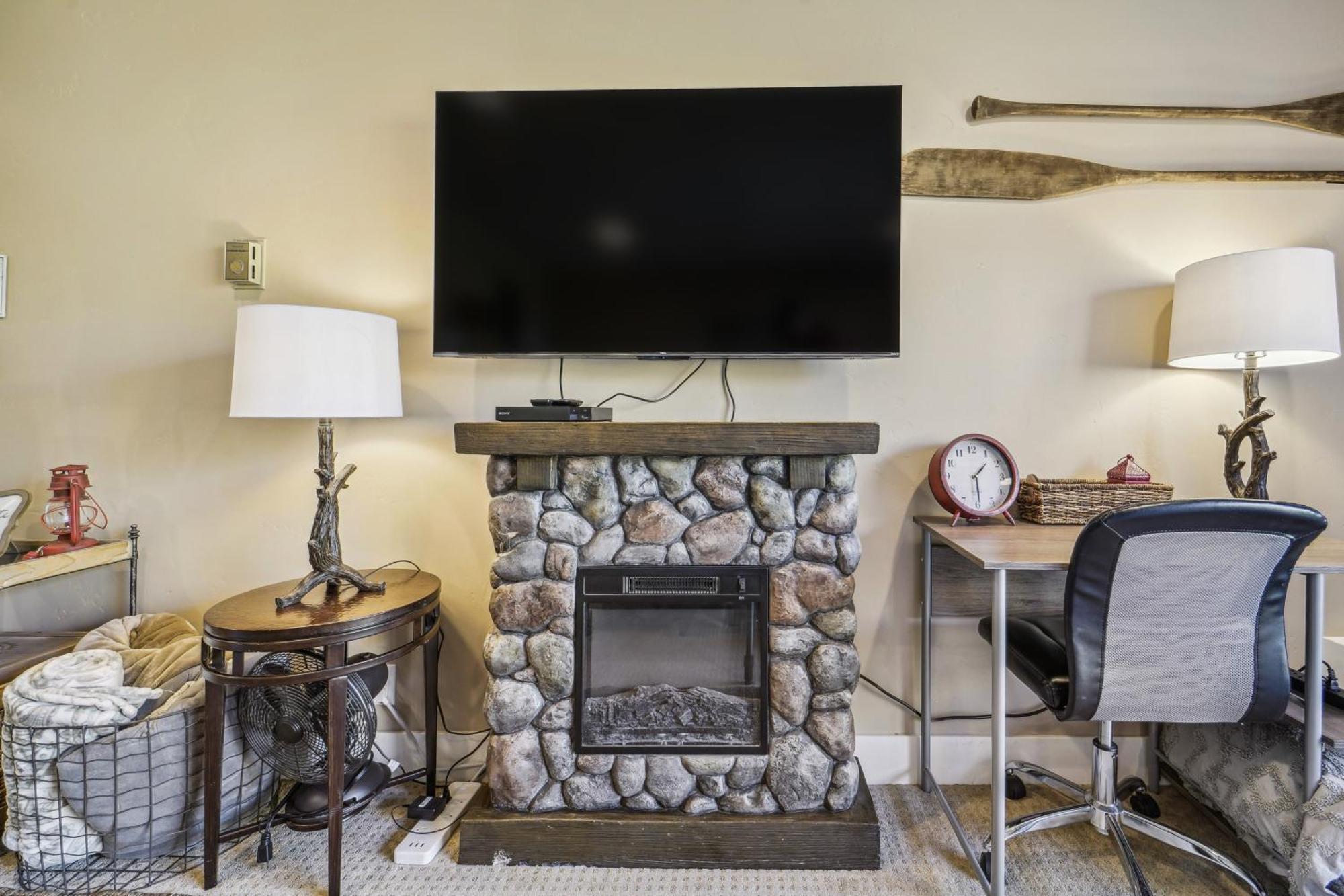 Truckee Studio With Balcony And On-Site Skiing! Luaran gambar